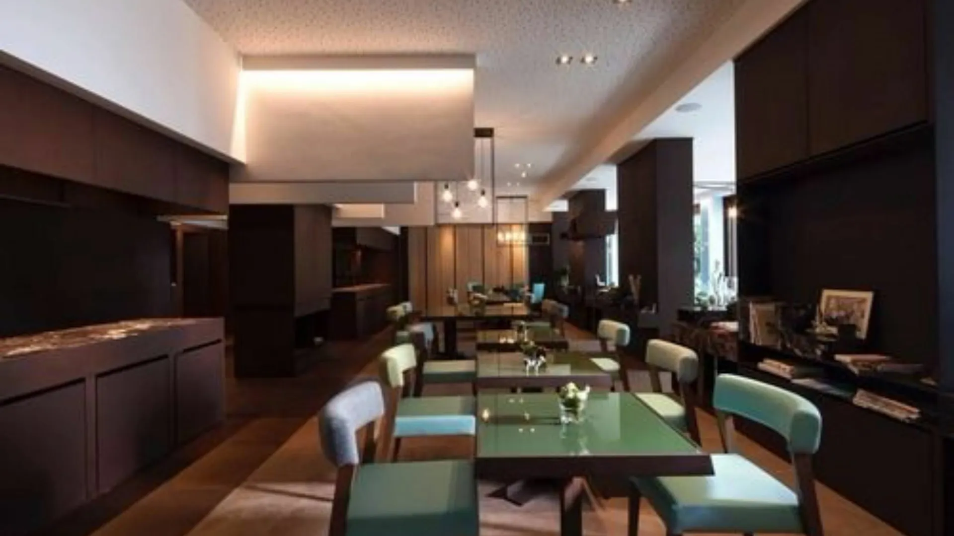 Park Hotel Desenzano del Garda 4*,  Italy